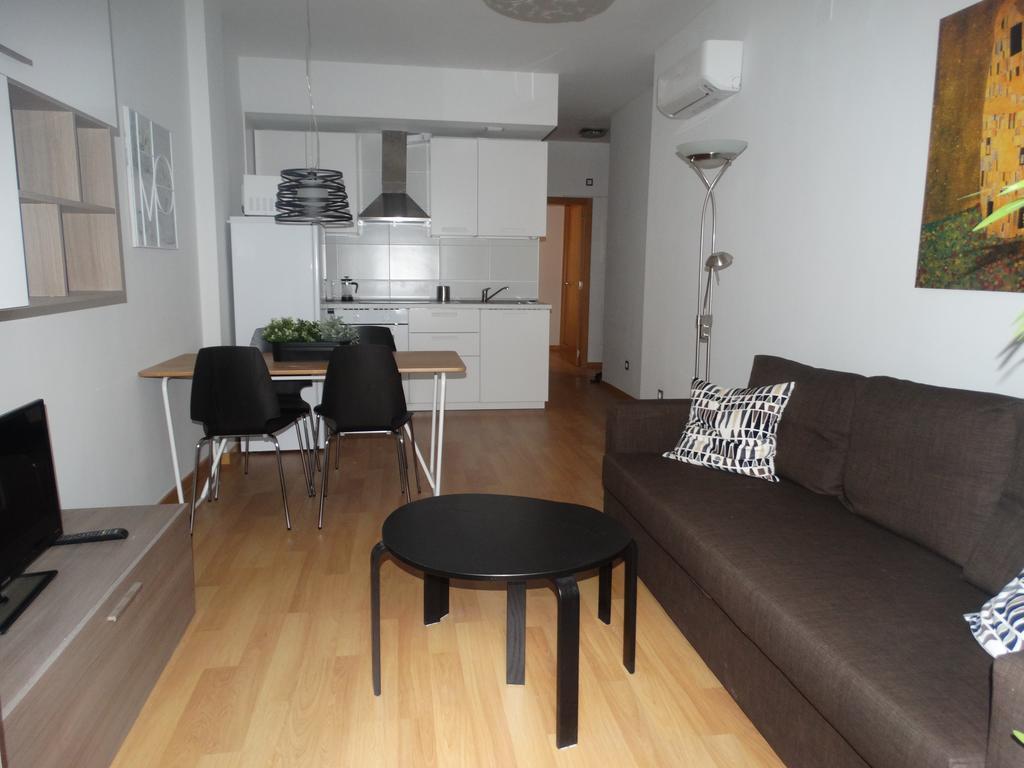 Malaga Apartamentos - Jinetes, 14 エクステリア 写真