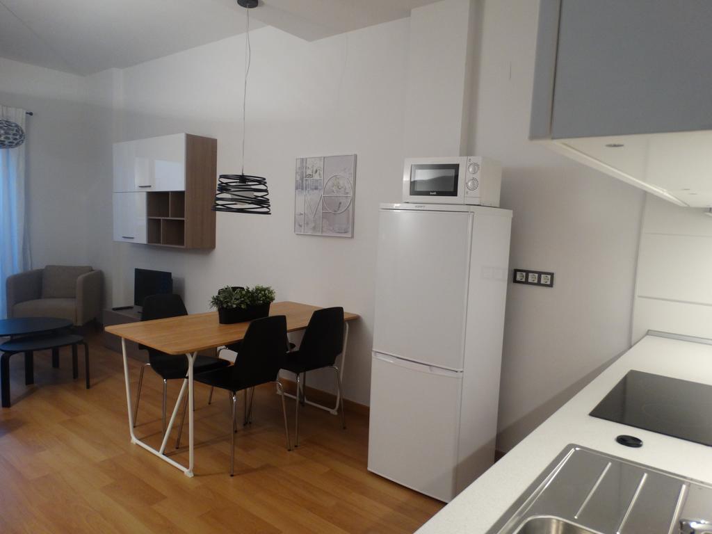 Malaga Apartamentos - Jinetes, 14 エクステリア 写真